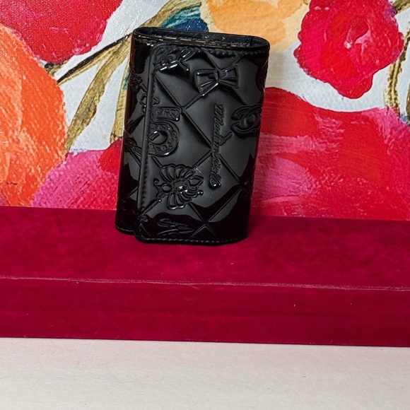 CHANEL key holder 6 Pendants used but still in good condition. - Picture 3 of 13